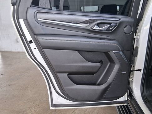 Used 2021 GMC Yukon Denali w/ Denali Premium Package RWD image 20