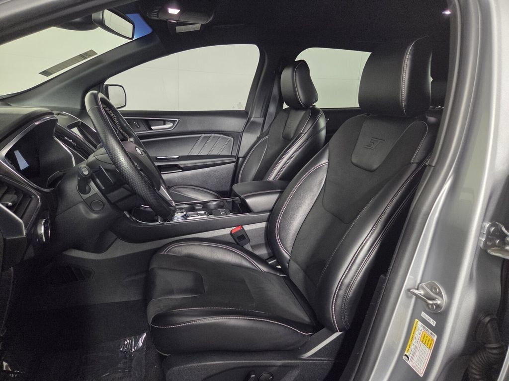Used 2020 Ford Edge ST AWD/4WD image 9
