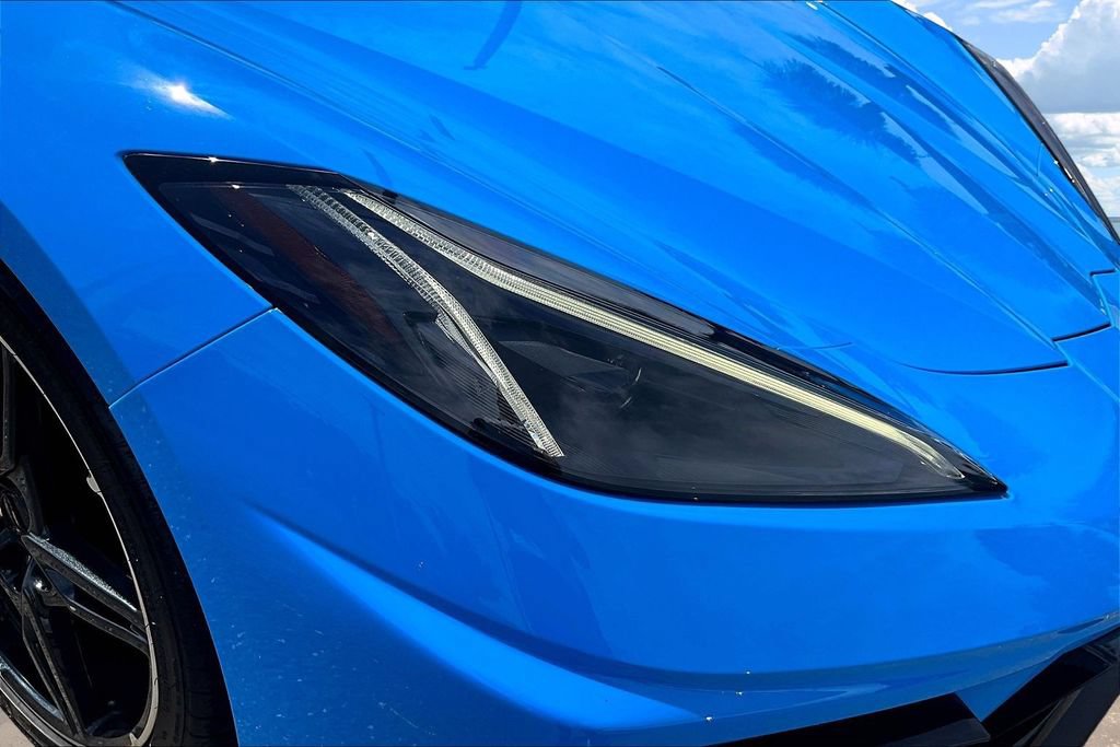 Used 2022 Chevrolet Corvette Stingray Preferred Cpe w/ Z51 Performance Package RWD image 32
