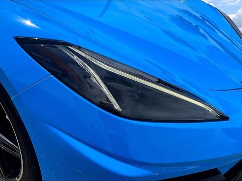 Used 2022 Chevrolet Corvette Stingray Preferred Cpe w/ Z51 Performance Package RWD image 32