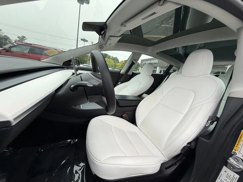 Used 2022 Tesla Model 3 Long Range AWD/4WD image 20