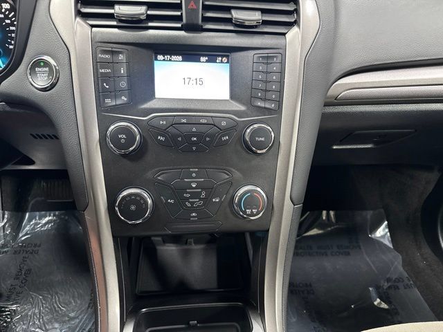 Used 2020 Ford Fusion S FWD image 14
