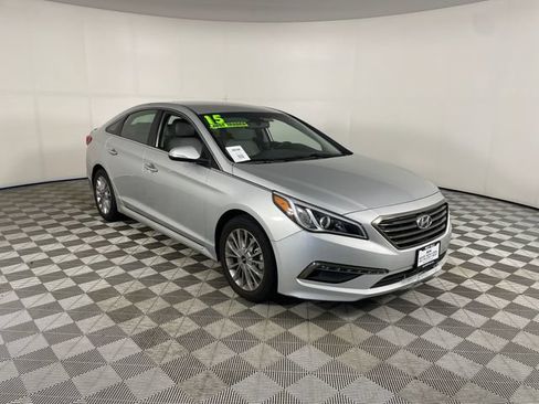 Used 2015 Hyundai Sonata Limited FWD image 16