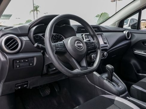 Used 2025 Nissan Versa S w/ Trunk Package FWD image 16
