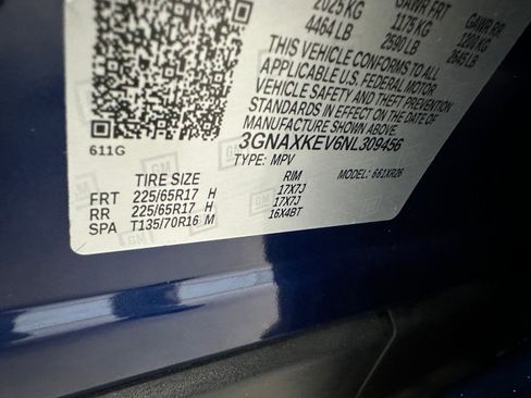 Used 2022 Chevrolet Equinox LT w/ LPO, Floor Liner Package image 39