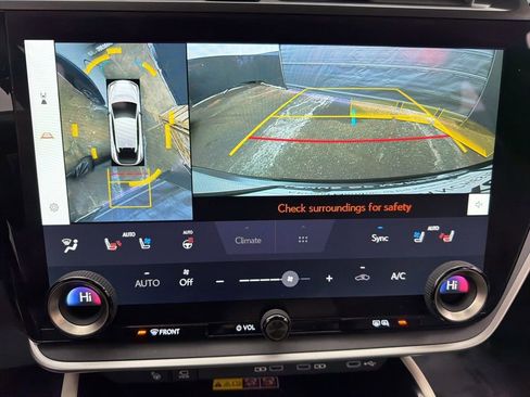 Used 2025 Lexus RZ 450e w/ Technology Package image 18