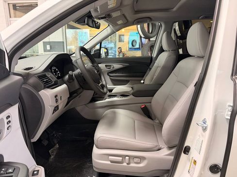 New 2026 Honda Ridgeline RTL image 11