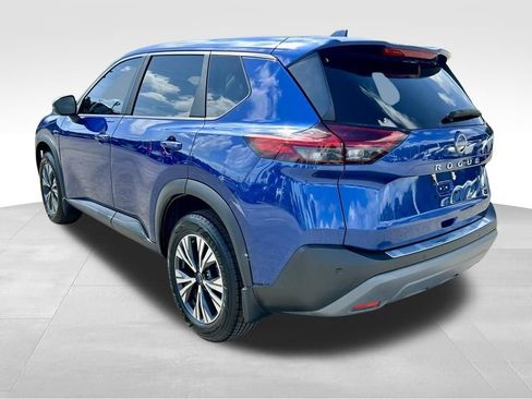 Certified 2023 Nissan Rogue SV image 9