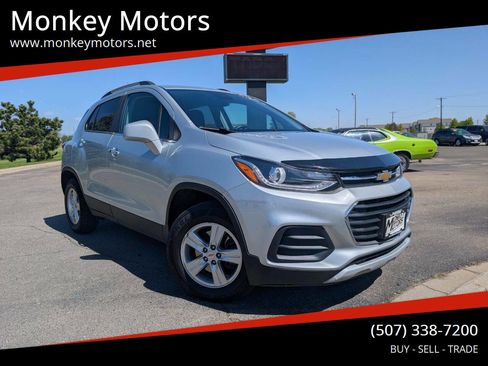 Used 2020 Chevrolet Trax LT w/ LT Convenience Package AWD/4WD image 1