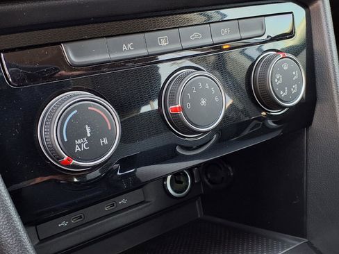 New 2026 Volkswagen Taos S image 20