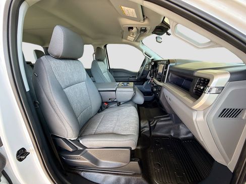 Used 2023 Ford F350 XL w/ XL Chrome Package image 27