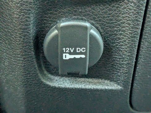 Used 2019 RAM 1500 Tradesman w/ Chrome Plus Package AWD/4WD image 22
