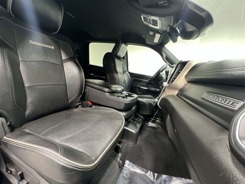 Used 2019 RAM 2500 Laramie image 24