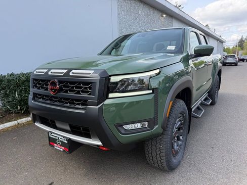 New 2026 Nissan Frontier PRO-4X w/ Pro-4x Convenience Package image 4