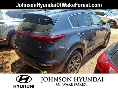 Used 2020 Kia Sportage S w/ S Premium Package AWD/4WD image 5