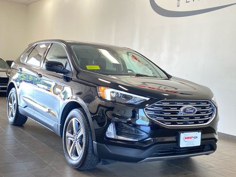 Used 2022 Ford Edge SEL w/ Convenience Package AWD/4WD image 2