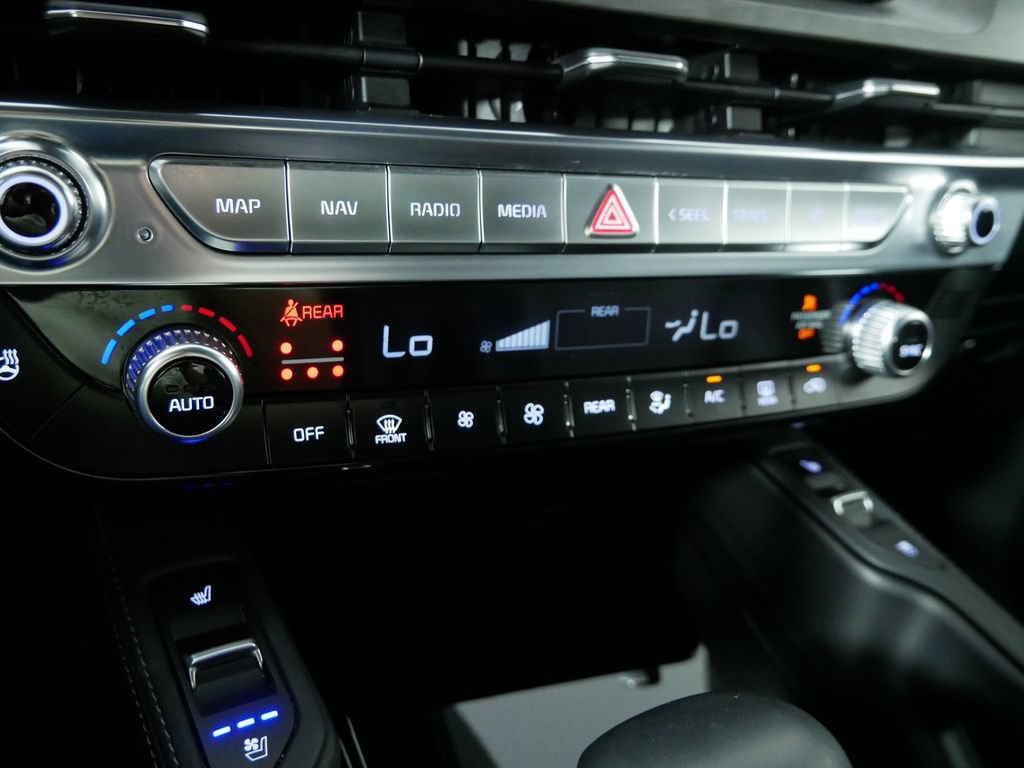 Used 2024 Kia Telluride SX X-Line AWD/4WD image 32