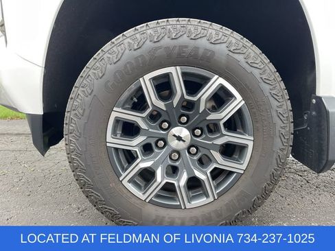Used 2024 Chevrolet Colorado Z71 w/ Z71 Convenience Package 2 AWD/4WD image 32