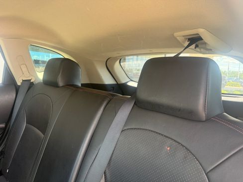 Used 2012 Nissan Rogue SL AWD/4WD image 12