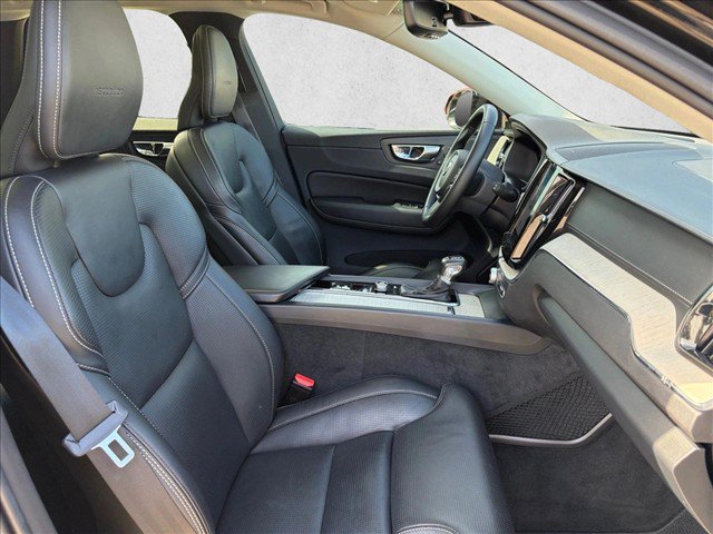 Used 2019 Volvo XC60 T5 Inscription FWD image 21