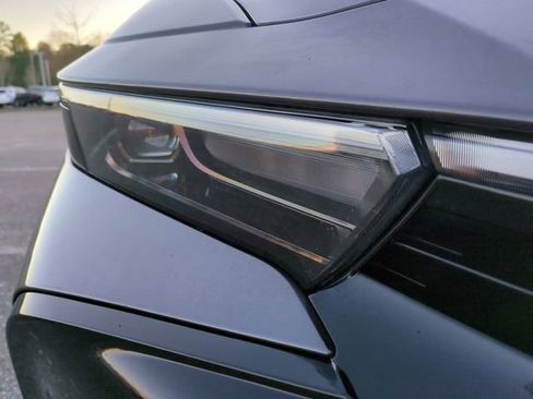 Used 2023 Toyota Crown XLE image 10