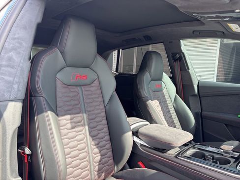 New 2026 Audi RS Q8 performance image 16