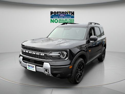 Used 2025 Ford Bronco Sport Badlands AWD/4WD image 16