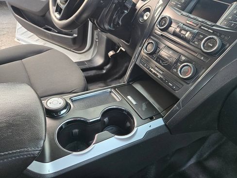 Used 2017 Ford Explorer 4WD Police Interceptor image 38