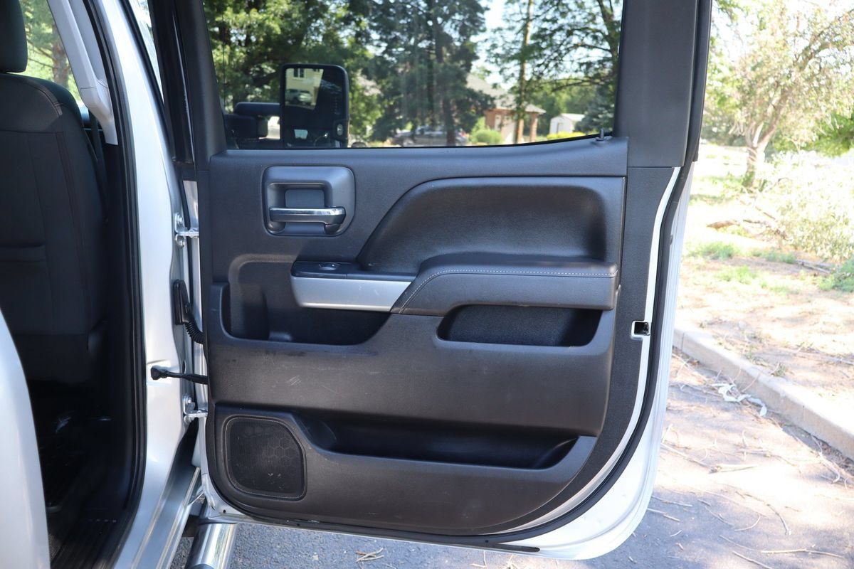 Used 2016 Chevrolet Silverado 2500 LT w/ LT Plus Package AWD/4WD image 26