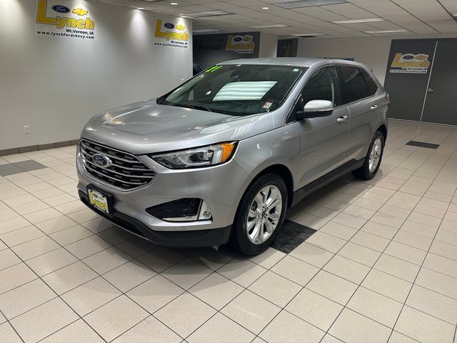 Certified 2021 Ford Edge Titanium AWD/4WD image 2