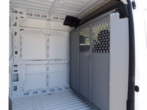 Used 2026 RAM ProMaster 2500 w/ Convenience Group FWD image 28