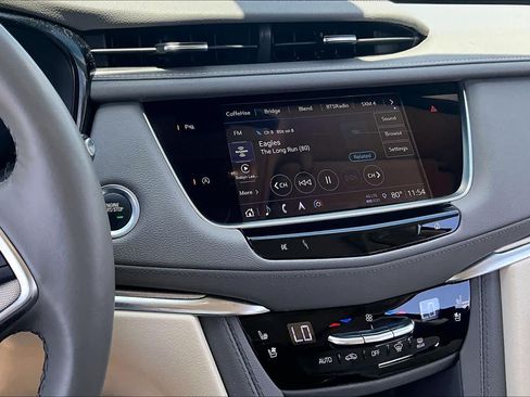Used 2023 Cadillac XT5 Premium Luxury FWD image 7