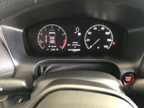 Used 2023 Honda HR-V LX image 9