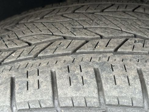 Certified 2024 Chevrolet Traverse LT w/ Enhanced Driving Package image 12