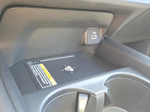 Used 2024 Honda HR-V EX-L image 19