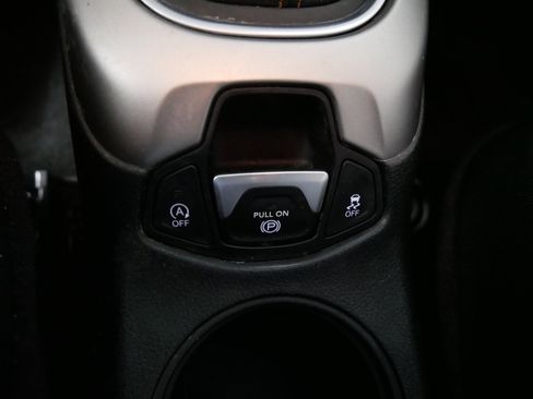 Used 2018 Jeep Compass Latitude w/ Popular Equipment Group image 31