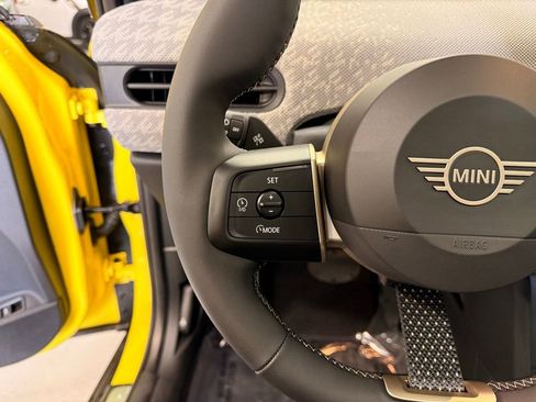 Certified 2025 MINI Cooper S image 13