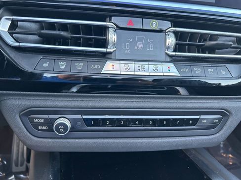 Used 2025 BMW Z4 sDrive30i image 38