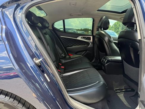 Used 2019 Genesis G70 2.0T Advanced w/ Prestige Package AWD/4WD image 19