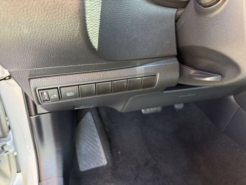 Certified 2023 Toyota Corolla LE FWD image 28