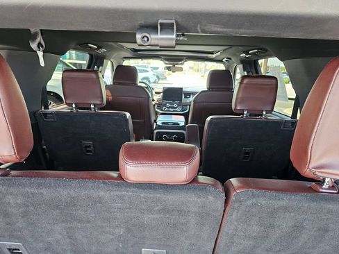 Used 2022 Ford Expedition Limited AWD/4WD image 13