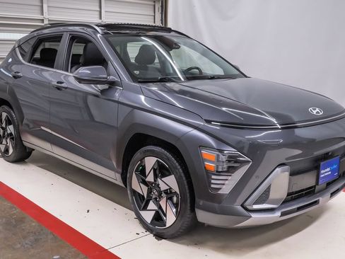 Certified 2024 Hyundai Kona Limited FWD image 5