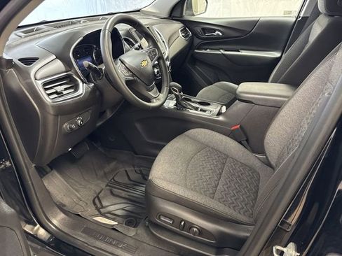 Used 2024 Chevrolet Equinox LT w/ LPO, Floor Liner Package image 11