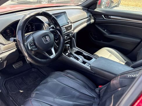 Used 2020 Honda Accord Sport image 14