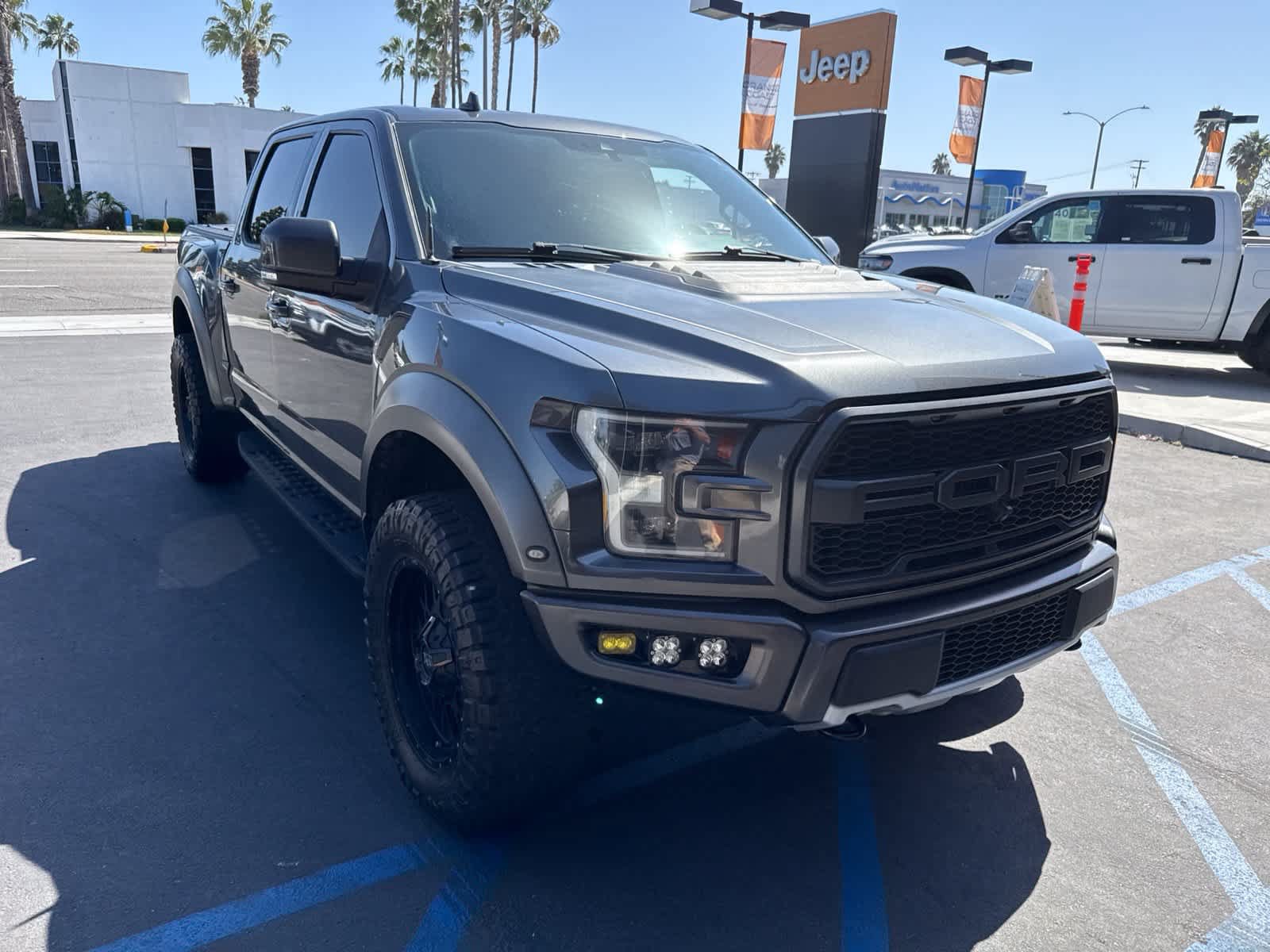 Used 2020 Ford F150 Raptor w/ Equipment Group 802A Luxury AWD/4WD image 8