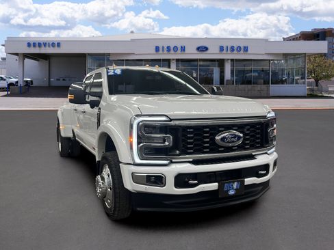 Certified 2024 Ford F450 Platinum w/ FX4 Off-Road Package image 1