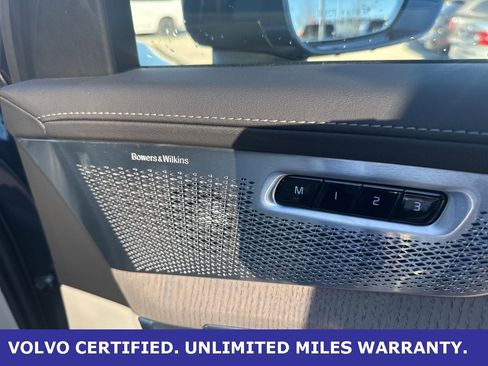 Certified 2025 Volvo XC90 B6 Ultra image 10