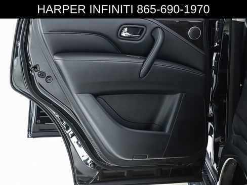 Used 2024 INFINITI QX80 Luxe w/ Cargo Package AWD/4WD image 17