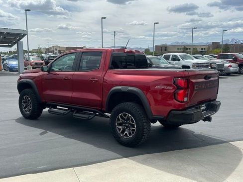 Certified 2025 Chevrolet Colorado ZR2 w/ Technology Package AWD/4WD image 21