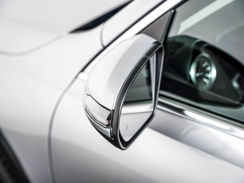 Certified 2023 Mercedes-Benz EQB 300 4MATIC image 22